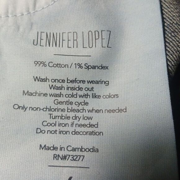 647539....JLO Jennifer Lopez Boyfriend Jeans Size 6, W30" 26"Inseam  9"Rise - Picture 6 of 6